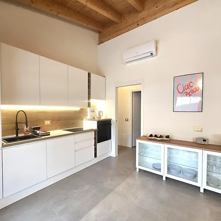 Amorelina Villa *